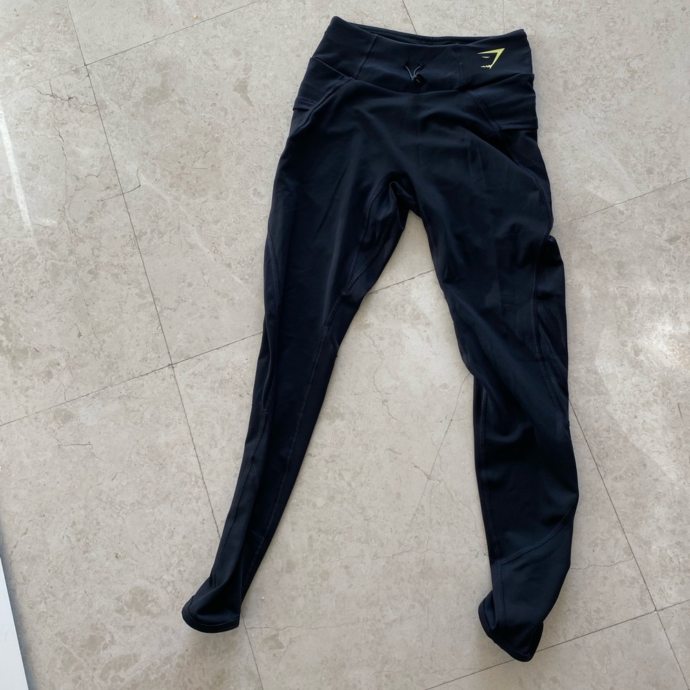 Black leggings